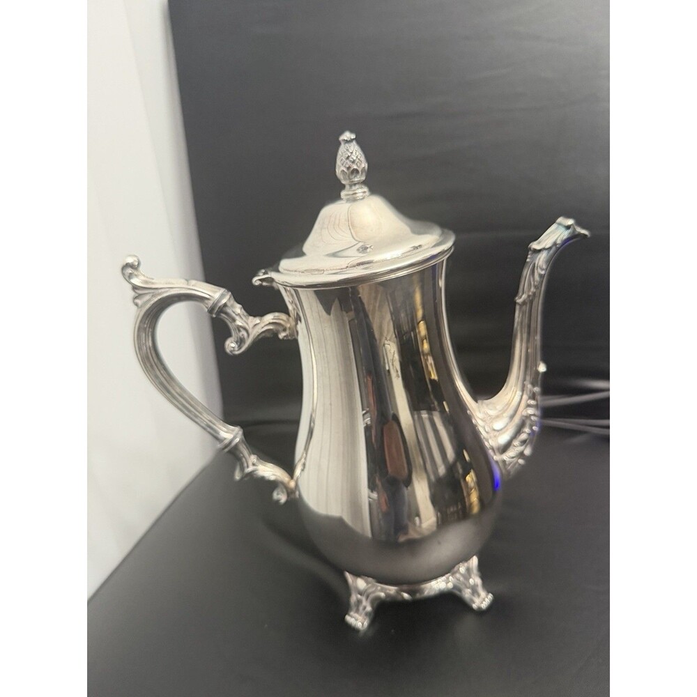 Wm Rogers Silver Plate Coffee Teapot 9" Vintage with Hinged Lid
